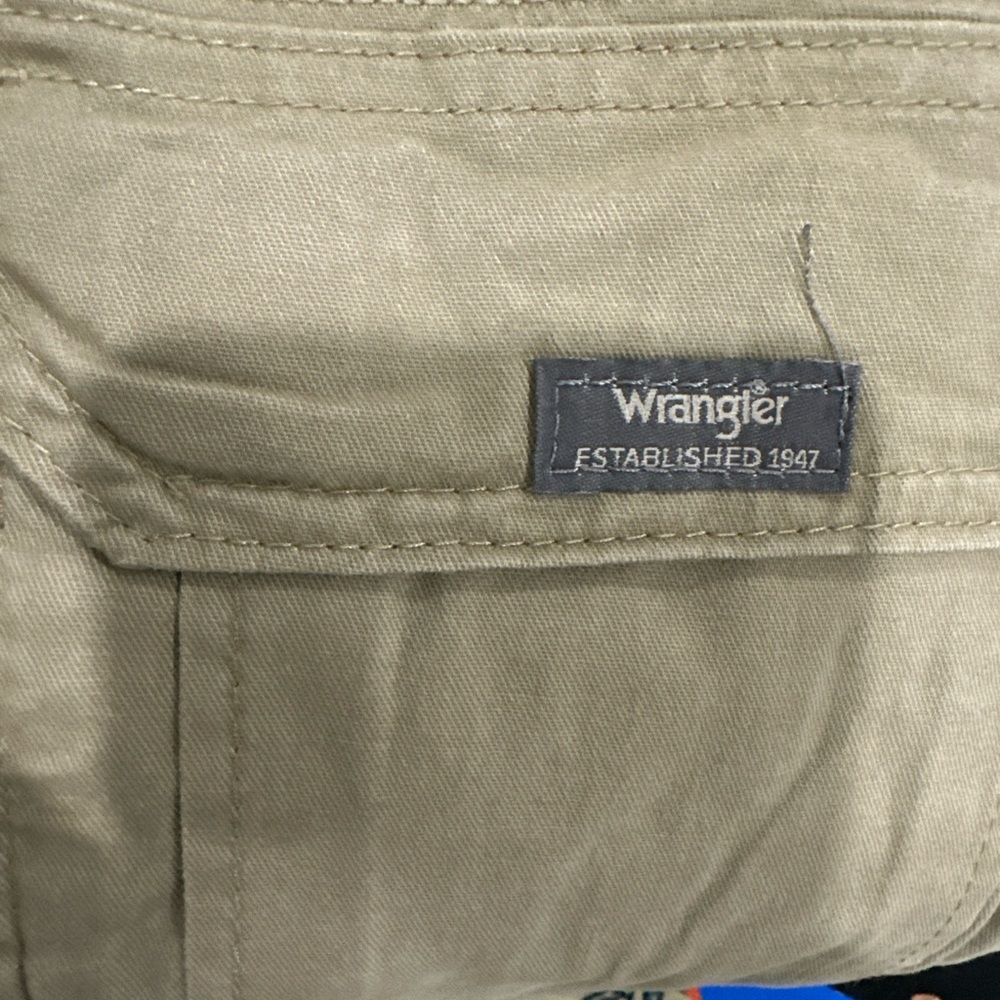 Wrangler Five Star Men’s Relaxed Fit Cargo Pants - Khaki 34x34 - Picture 5 of 10